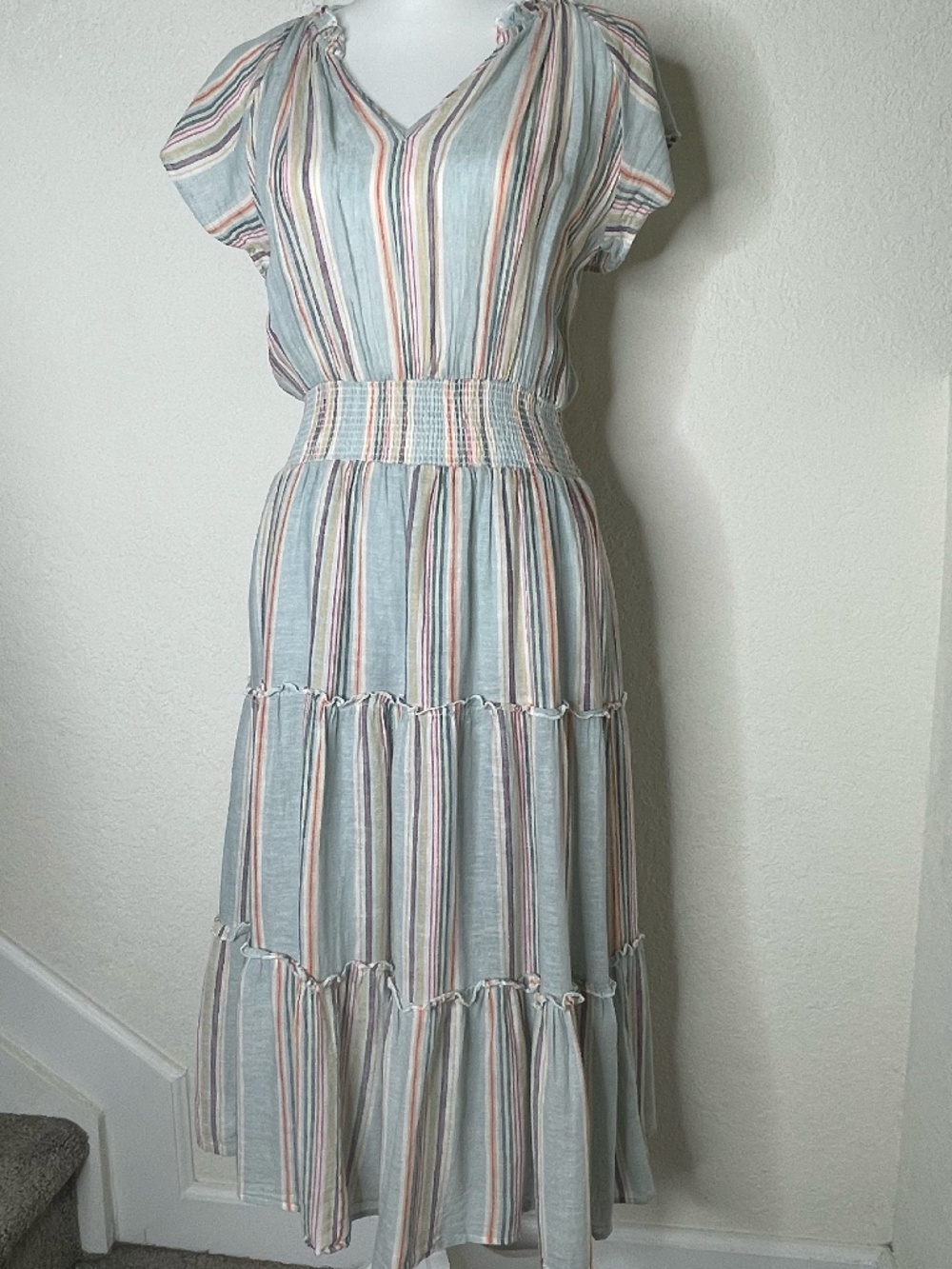 Rails Amellia Stripe Linen Blend Midi Dress XS Smocked Waist Tiered Summer